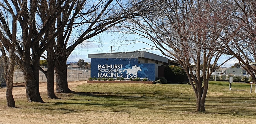 Bathurst Thoroughbred Racing | 55 Eleven Mile Dr, Bathurst NSW 2795, Australia | Phone: (02) 6331 2719