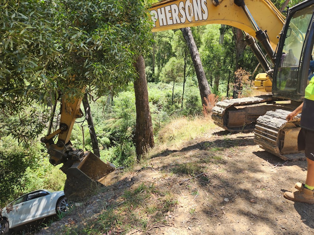 McPhersons Earthmoving Contractors Pty Ltd | 16 McGeehan Cres, Myrtleford VIC 3737, Australia | Phone: (03) 5752 2333