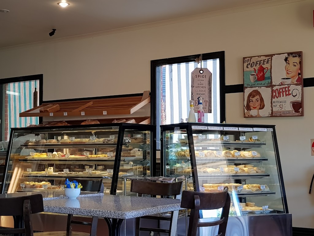 OHaras Café- Bakery | bakery | 24 Fraser St, Clunes VIC 3370, Australia | 53453700 OR +61 53453700