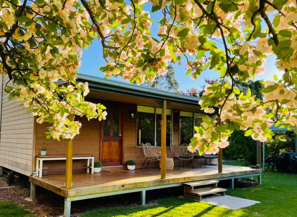 Riverglen Cottage | lodging | 61 River Rd, Nundle NSW 2340, Australia | 0427295100 OR +61 427 295 100