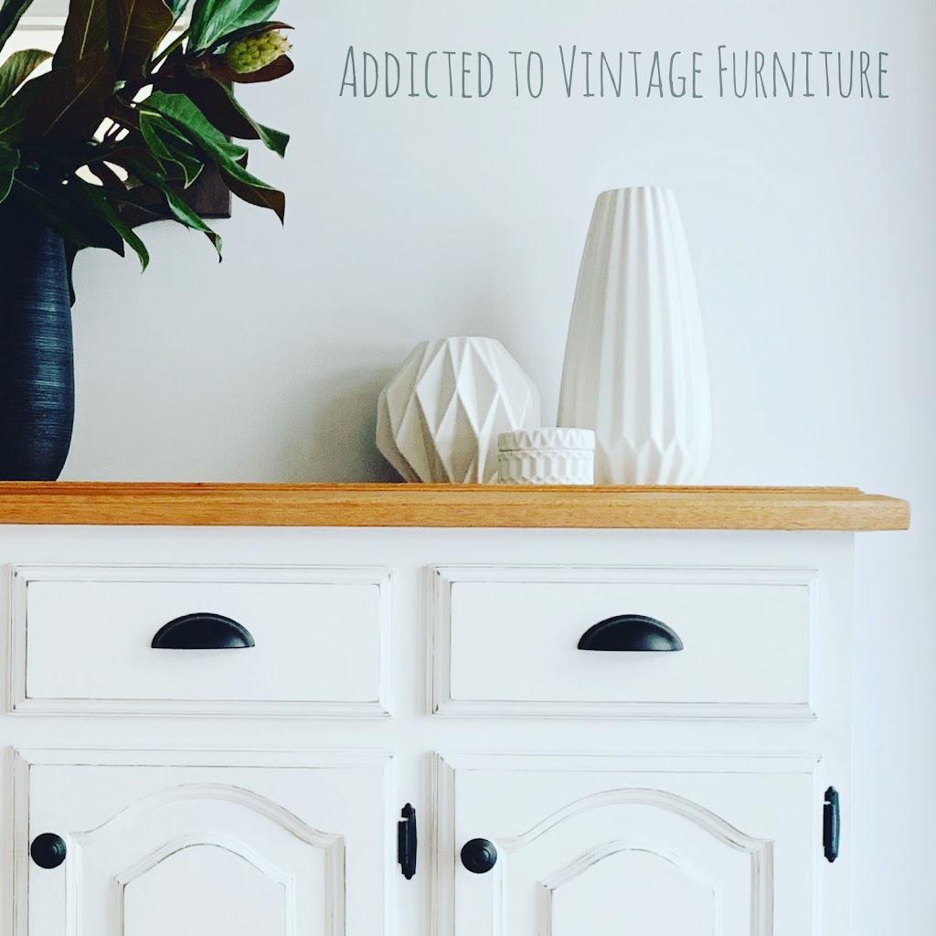 Addicted to Vintage Furniture |  | 3 Casula Pl, Ringwood North VIC 3134, Australia | 0409860050 OR +61 409 860 050