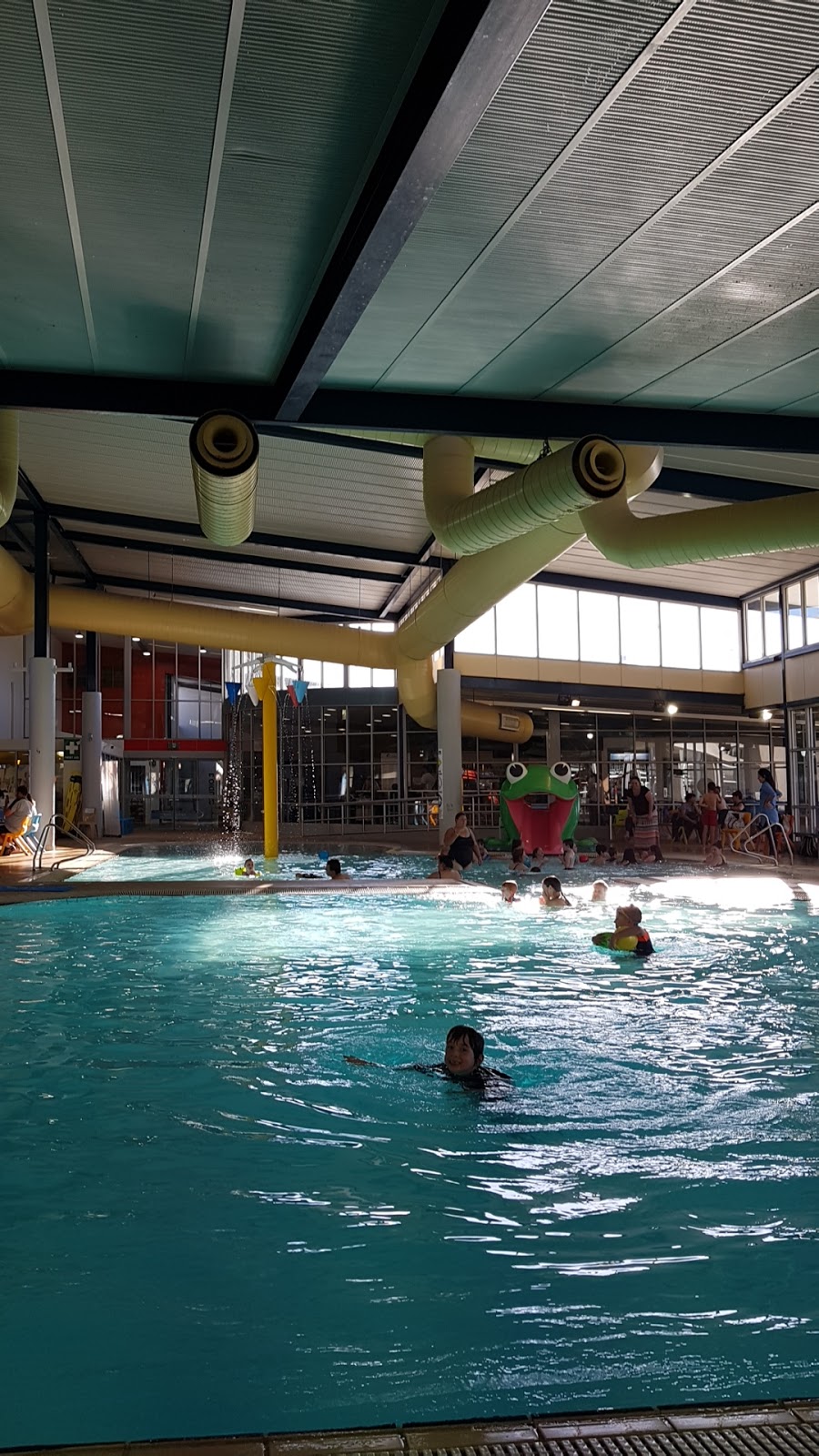 Ballarat Aquatic & Lifestyle Centre | cafe | Prince of Wales Recreation Reserve, Gillies St N, Lake Gardens VIC 3350, Australia | 0353342499 OR +61 3 5334 2499