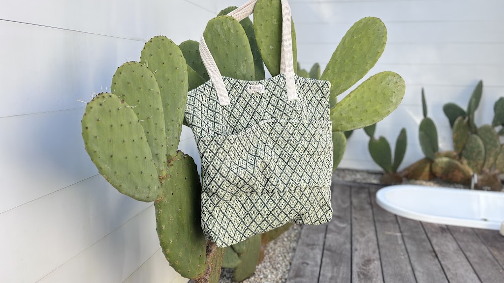 Adamo Linen | 72 North Rd, Lower Beechmont QLD 4211, Australia | Phone: 0434 576 302