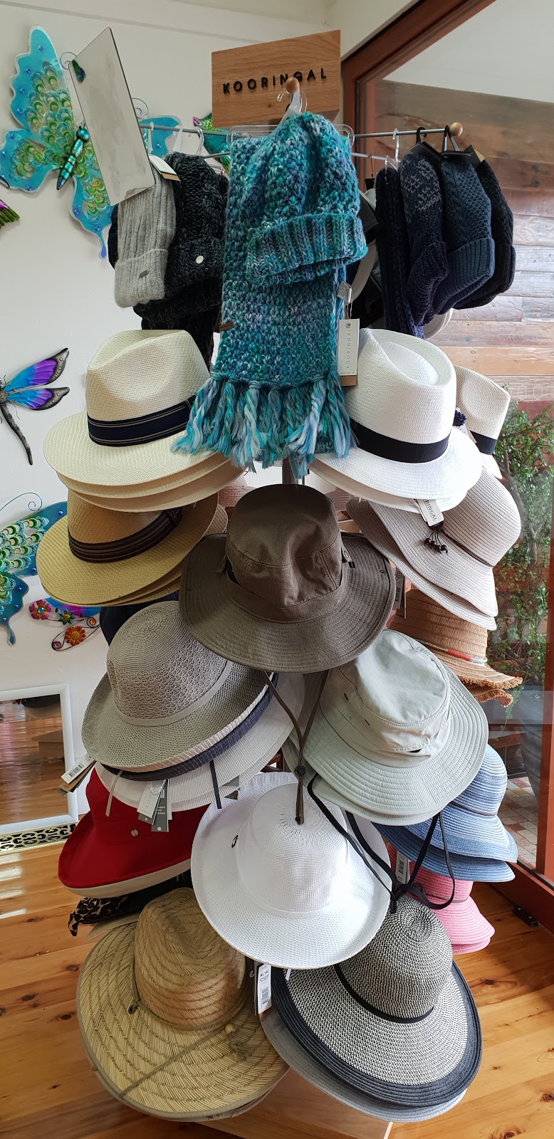 Nannas Treasures | clothing store | 61a Wentworth St, Port Kembla NSW 2505, Australia | 0409609846 OR +61 409 609 846