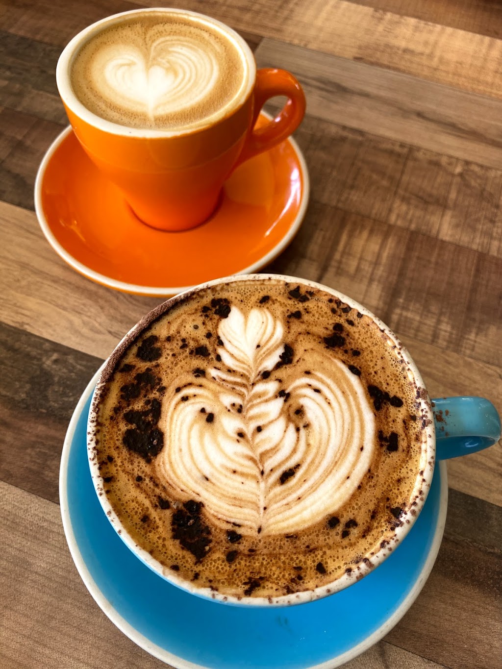 Deedot Coffee House | cafe | 1/973 Logan Rd, Holland Park West QLD 4121, Australia | 0731615748 OR +61 7 3161 5748