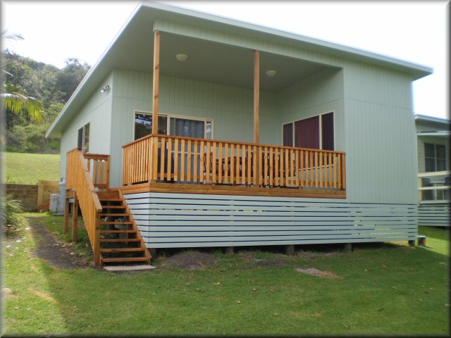 Point Plomer Holiday Cabins | campground | 1418 Point Plomer Rd, Limeburners Creek NSW 2444, Australia | 0265838805 OR +61 2 6583 8805