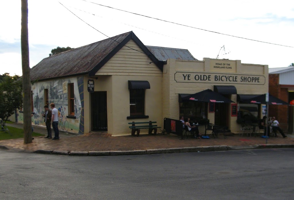 Bike Rack | parking | Anzac Parade, Bundanoon NSW 2578, Australia