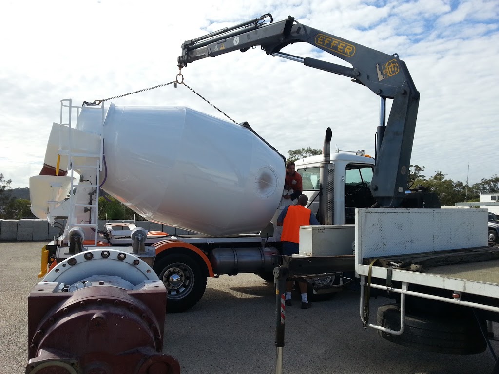 U-needa Crane Truck Hire | 15 Coorabin Ct, Tallebudgera QLD 4228, Australia | Phone: 0411 552 108