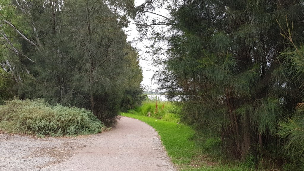 Cherry Lake public BBQ | park | Stirling Ave, Altona VIC 3018, Australia