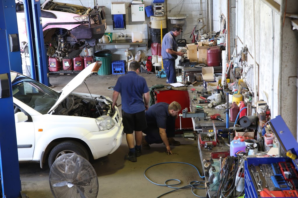 Cam Duffy Autos | car repair | 7 Pioneer Ave, Malanda QLD 4885, Australia | 0740966335 OR +61 7 4096 6335