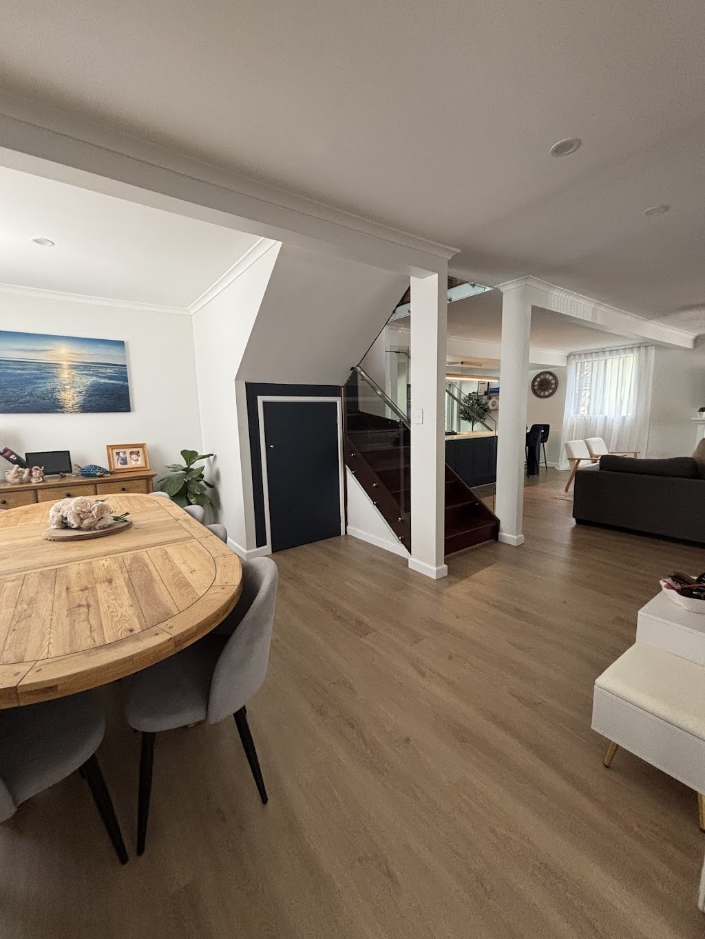 Prestige interior services | 27 Oxley Ave, Woody Point QLD 4019, Australia | Phone: 0433 144 026