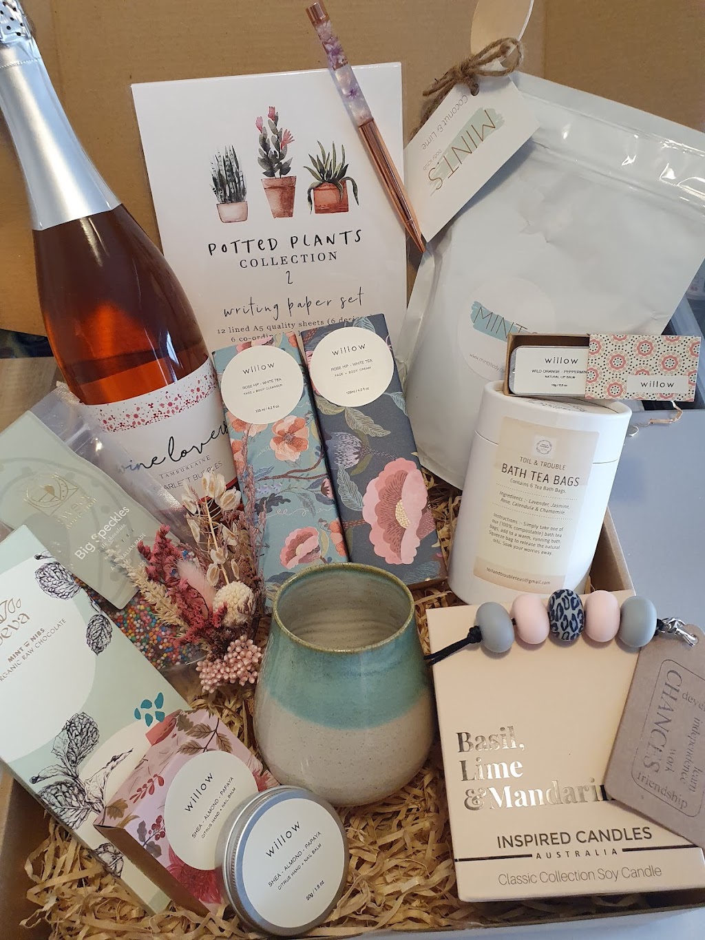 Giftxo | 12 Courageous Cl, Marmong Point NSW 2284, Australia | Phone: 0409 989 251