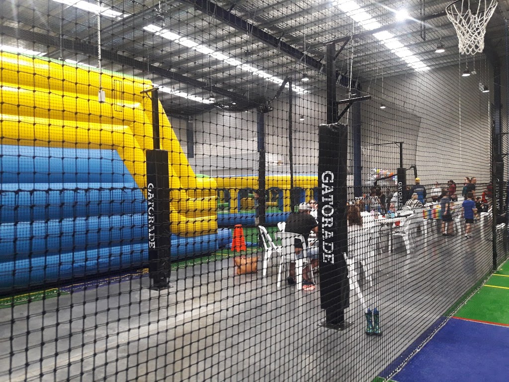 Inflatable World Arundel | 61 Newheath Dr, Arundel QLD 4214, Australia | Phone: (07) 5529 9436