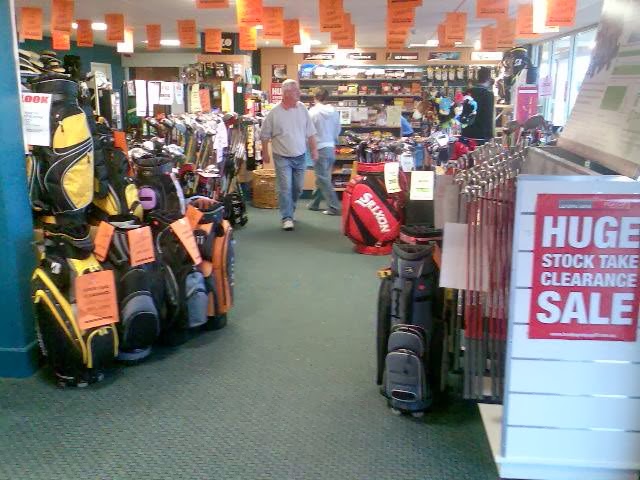 Gungahlin Lakes Golf Pro Shop | 110 Gundaroo Dr, Nicholls ACT 2913, Australia | Phone: (02) 6242 4662