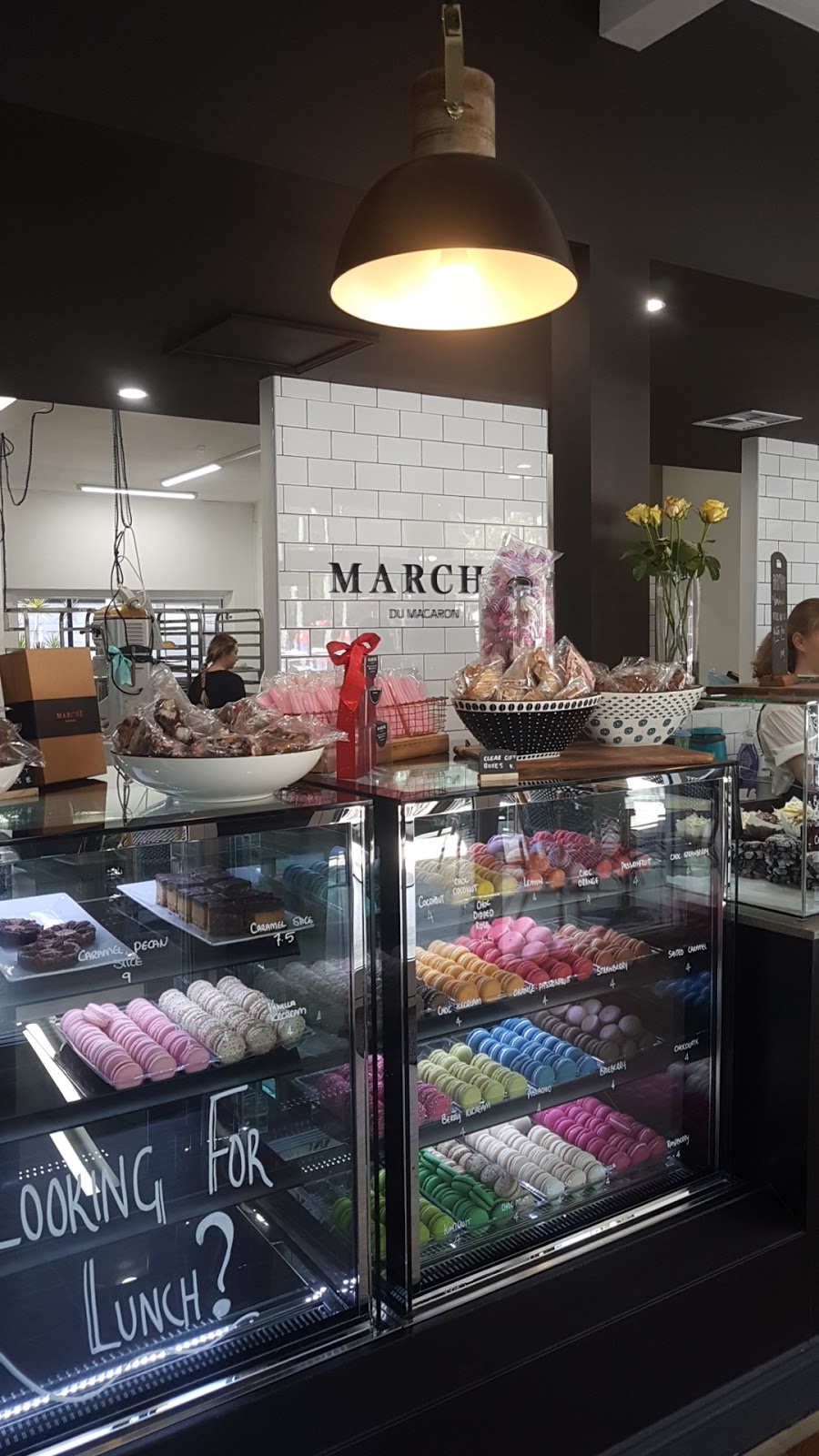 Marché du Macaron | bakery | 54 Frasers Rd, Ashgrove QLD 4060, Australia | 0733666865 OR +61 7 3366 6865