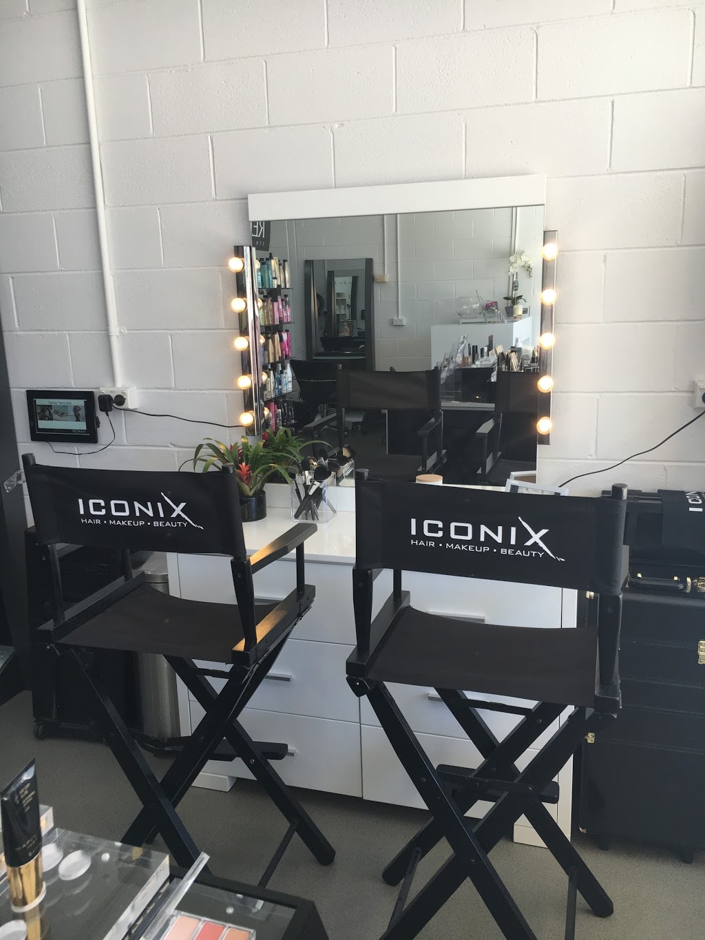 IconiX Salon | hair care | 81-87 Westbourne Ave, Thirlmere NSW 2572, Australia | 0246830001 OR +61 2 4683 0001