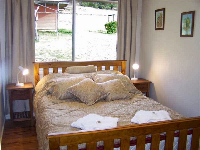 Rosamund and Rosa self contained holiday Houses | 363 Wollombi Rd, Broke NSW 2330, Australia | Phone: (02) 8840 2852