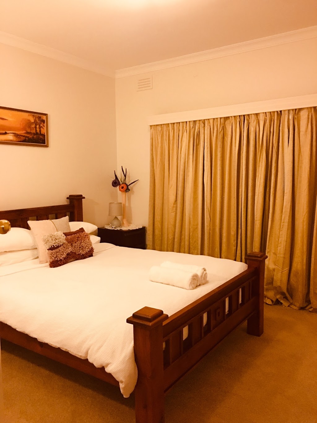 Jay Jay BNB Accommodation in Portland Victoria | 165 Edgar St, Portland VIC 3305, Australia | Phone: 0436 287 001