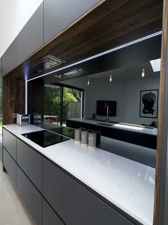 Value Glass | 36 Haslingden St, Moruya NSW 2537, Australia | Phone: (02) 6189 3773