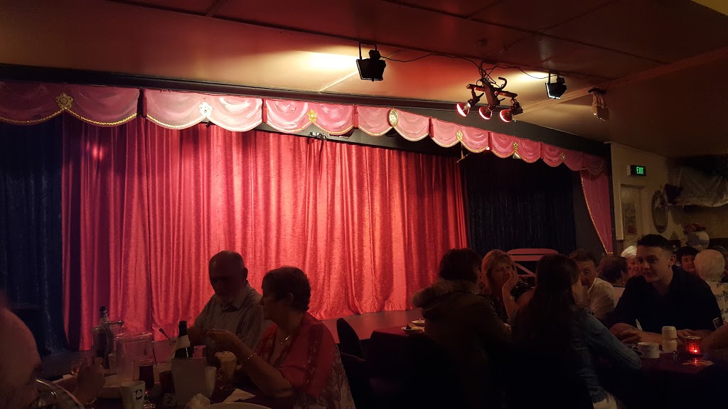 Footlights Theatre Restaurant | restaurant | 123 Rockhampton Rd, Yeppoon QLD 4703, Australia | 0749392399 OR +61 7 4939 2399