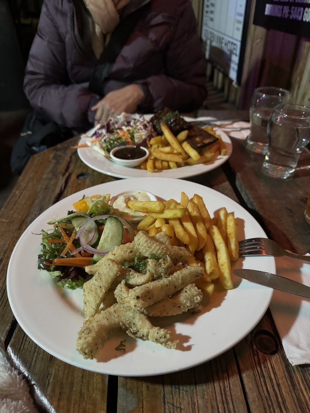 Golden Vine Hotel | 135 King St, Bendigo VIC 3550, Australia | Phone: (03) 5443 6063 Golden Vine Hotel | 135 King St, Bendigo VIC 3550, Australia | Phone: (03) 5443 6063