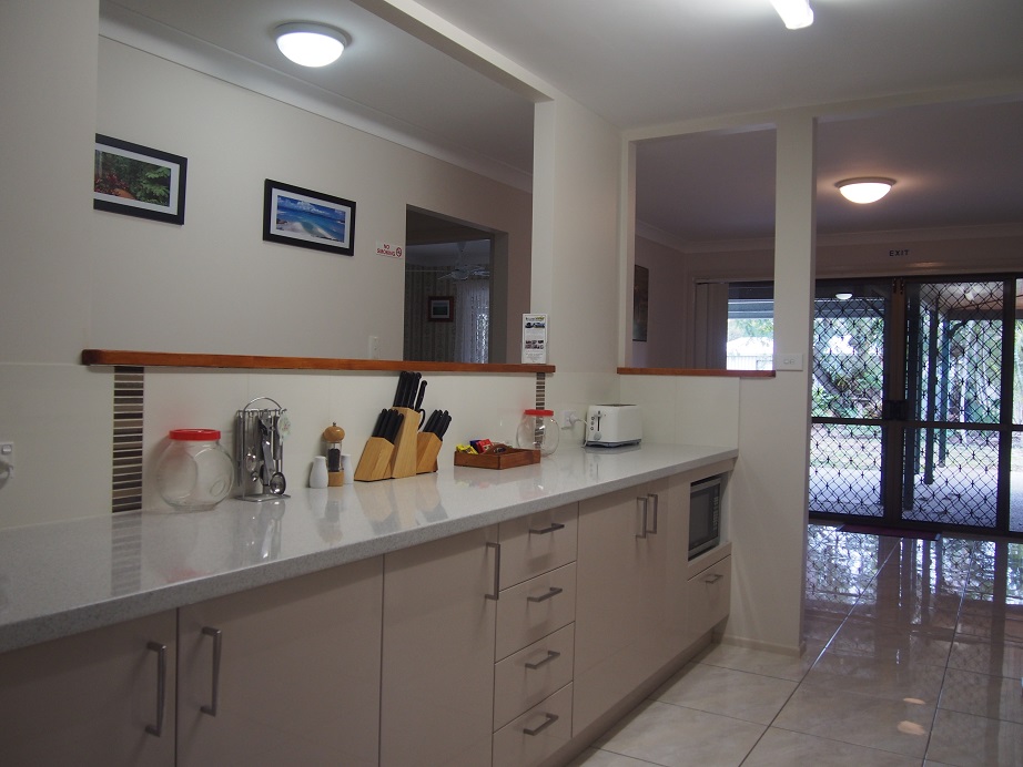 Bellmere on Richards | lodging | 94 Richards Ct, Bellmere Caboolture QLD 4510, Australia | 0438673961 OR +61 438 673 961