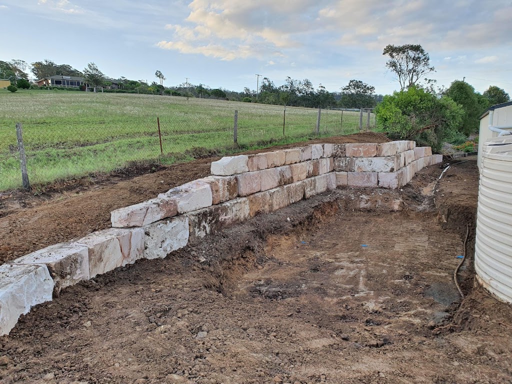 Site Level Earthmoving and Excavations Pty Ltd | 217 Larnook St, Upper Lockyer QLD 4352, Australia | Phone: 0418 891 683