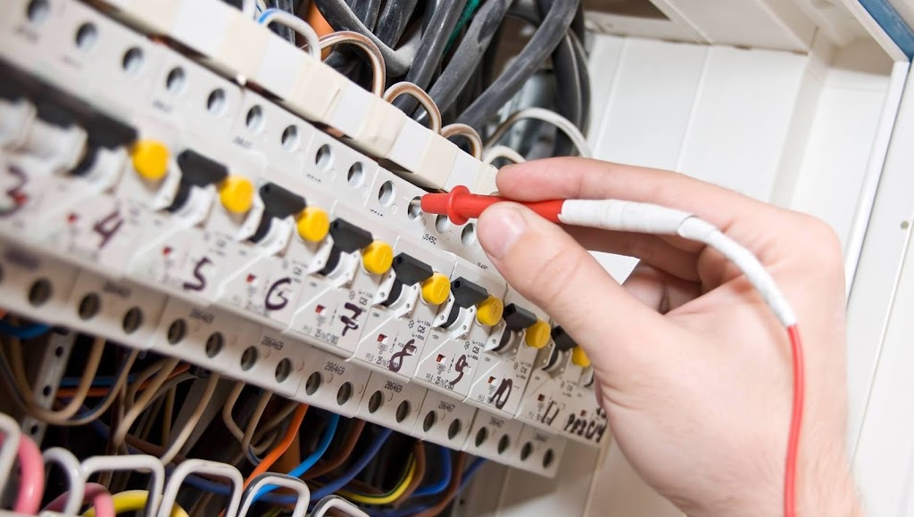 Lxty Electrician Seaford | Mobile Electrician Services, Seaford VIC 3198, Australia | Phone: 0488 880 884