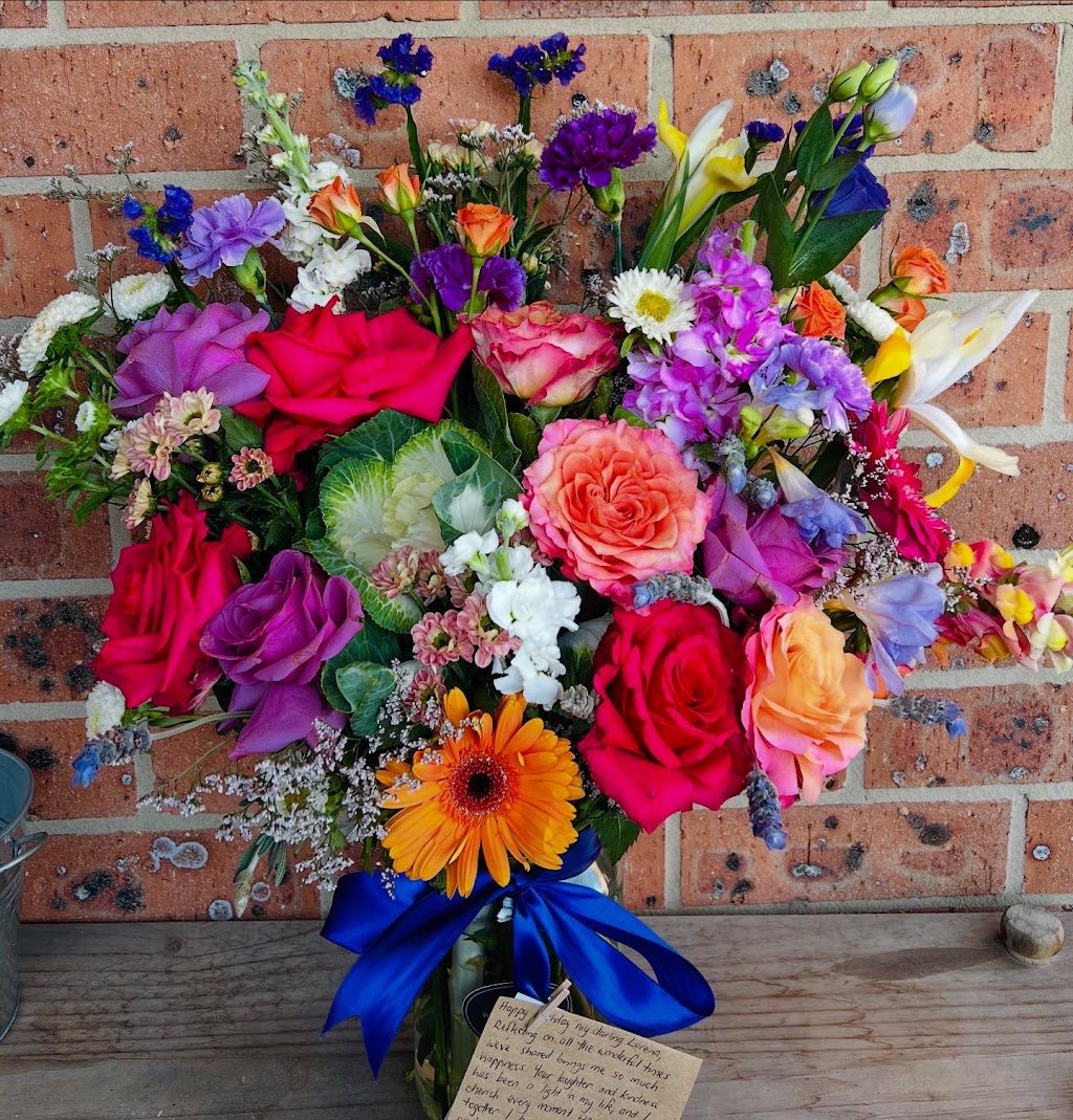 Wildflowers by Sarah | Dixon Cct, Muswellbrook NSW 2333, Australia | Phone: 0448 454 757