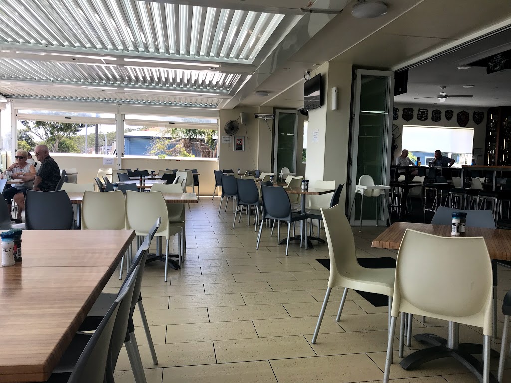 Newcastle & Port Stephens Game Fish Club | restaurant | 57 Shoal Bay Rd, Shoal Bay NSW 2315, Australia | 0249811459 OR +61 2 4981 1459