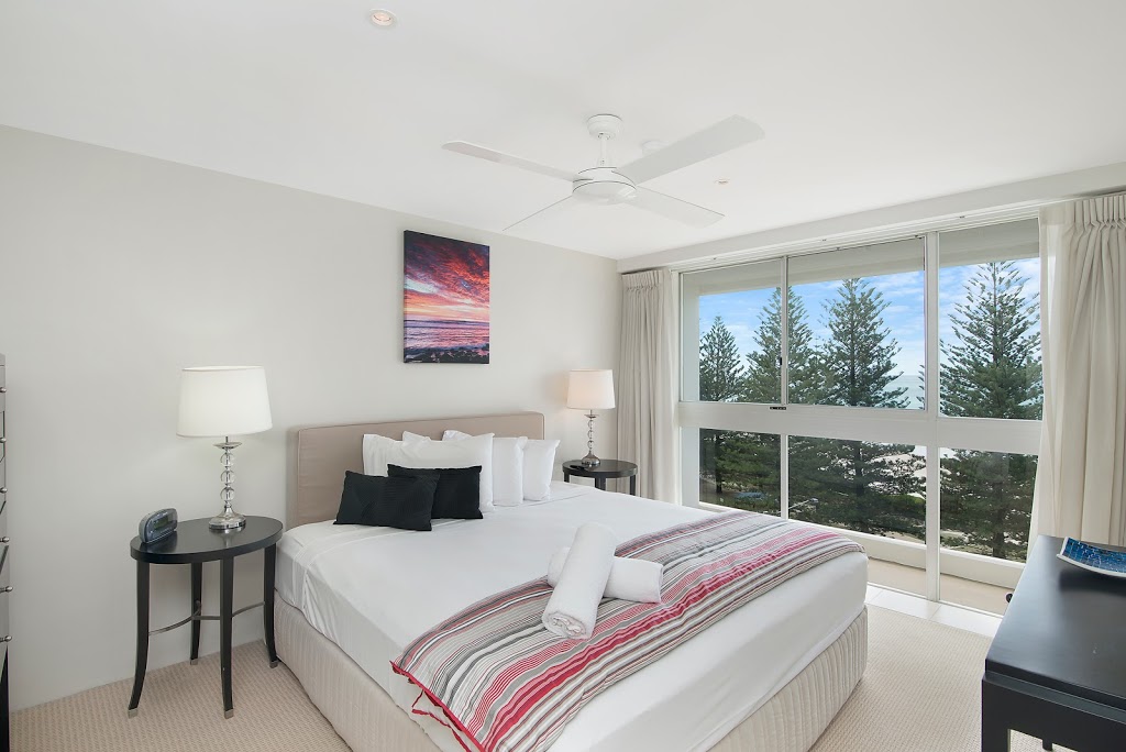 Solnamara Beachfront Apartments | 202 The Esplanade, Burleigh Heads QLD 4220, Australia | Phone: (07) 5535 1022