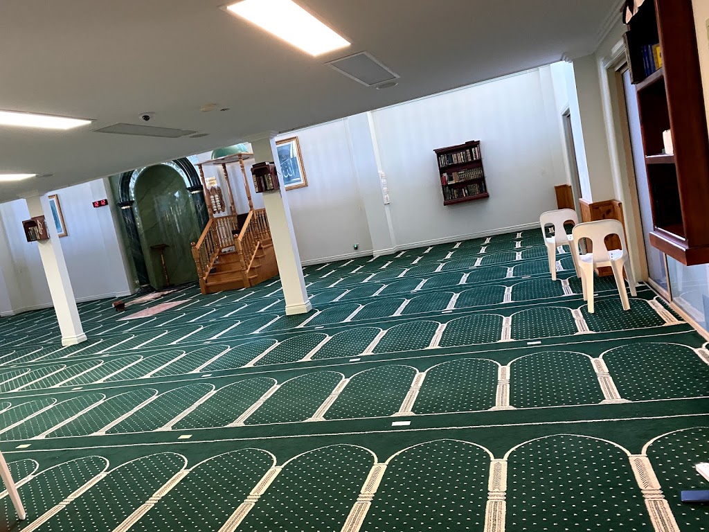 Islamic Society of Gold Coast | mosque | 144 Allied Dr, Arundel QLD 4214, Australia | 0755949097 OR +61 7 5594 9097