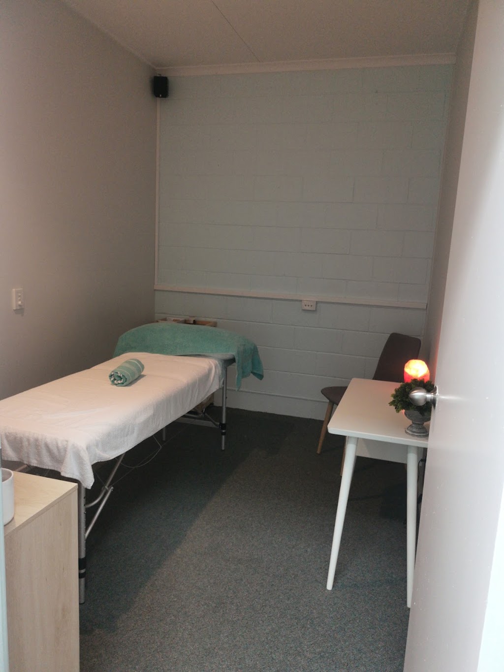 Sat Nam Studios - Acupuncture Pomona Cooran | 1393 Greenridge Pinbarren Rd, Pinbarren QLD 4568, Australia | Phone: 0490 089 022