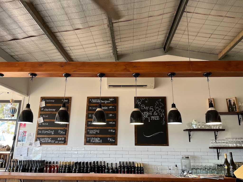 Wine n Vines Mudgee | 49 Winter St, Mudgee NSW 2850, Australia | Phone: 0428 945 581