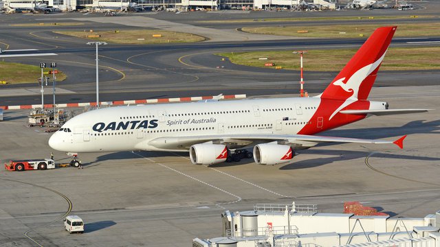 Qantas Flight Training Centre | university | S148, Qantas Jet Base, Qantas Dr, Mascot NSW 2020, Australia | 0296917900 OR +61 2 9691 7900