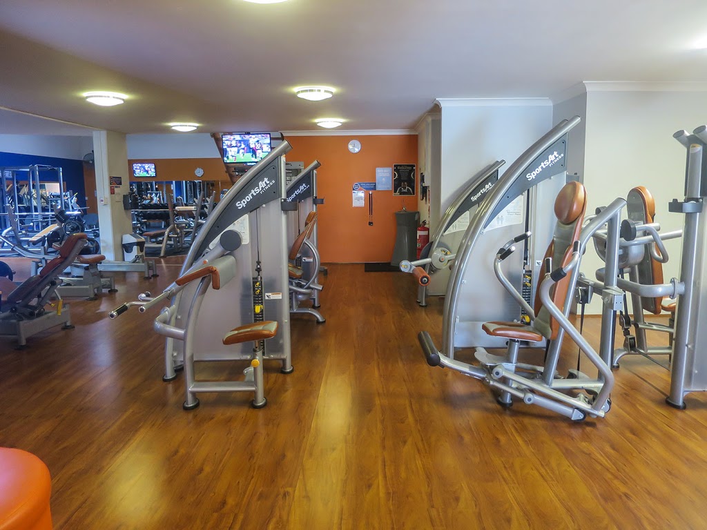 Plus Fitness 24/7 Hornsby | gym | 310 Peats Ferry Rd, Hornsby NSW 2077, Australia | 0294773222 OR +61 2 9477 3222