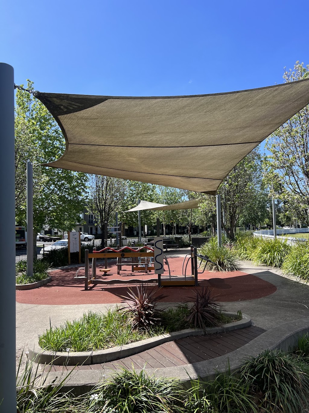 Thornton Community Centre Playground | 61 Lord Sheffield Cct, Penrith NSW 2750, Australia | Phone: (02) 4732 7777