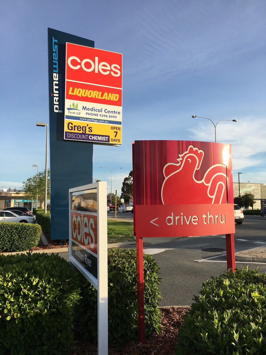 Coles Southern River | supermarket | Ranford Rd & Bristle Ave, Southern River WA 6110, Australia | 0893986499 OR +61 8 9398 6499