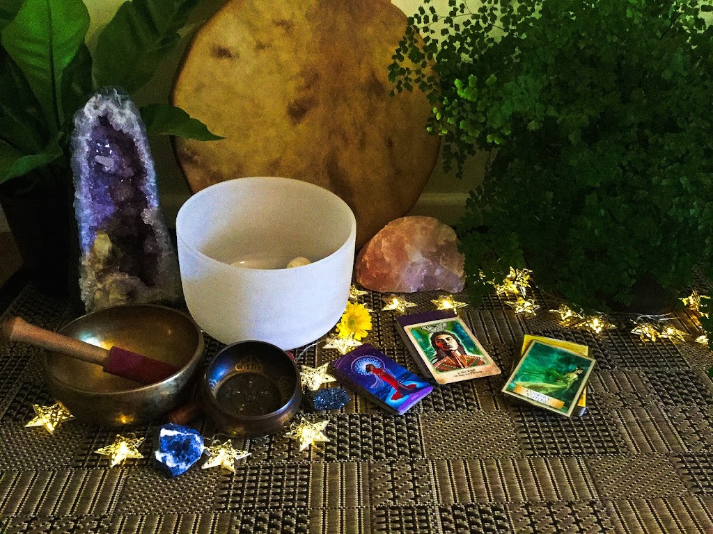 Meg McNamee Psychic Medium Reiki Healing | point of interest | 10 Pope Ave, Boronia VIC 3155, Australia | 0414530621 OR +61 414 530 621