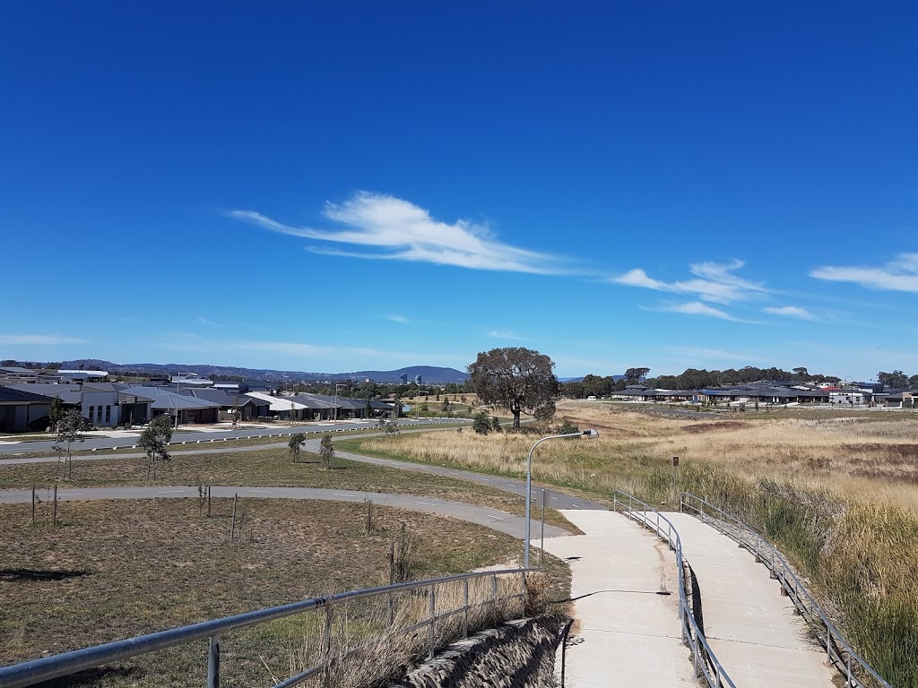 Playground | park | Kavangal Cct, Ngunnawal ACT 2913, Australia