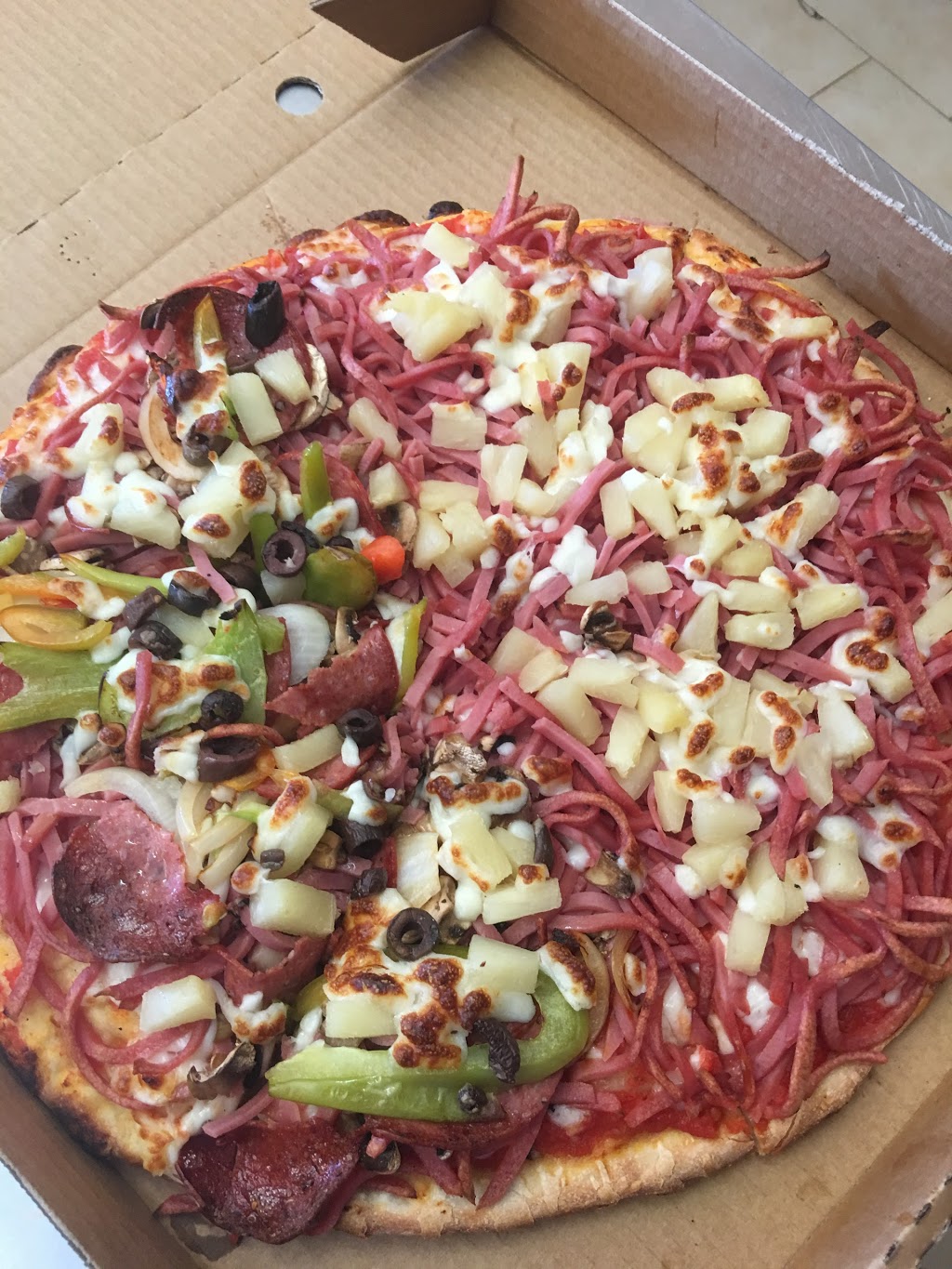 Deer Park Mama Pizza | meal takeaway | 75 Dumfries St, Deer Park VIC 3023, Australia | 0393631574 OR +61 3 9363 1574