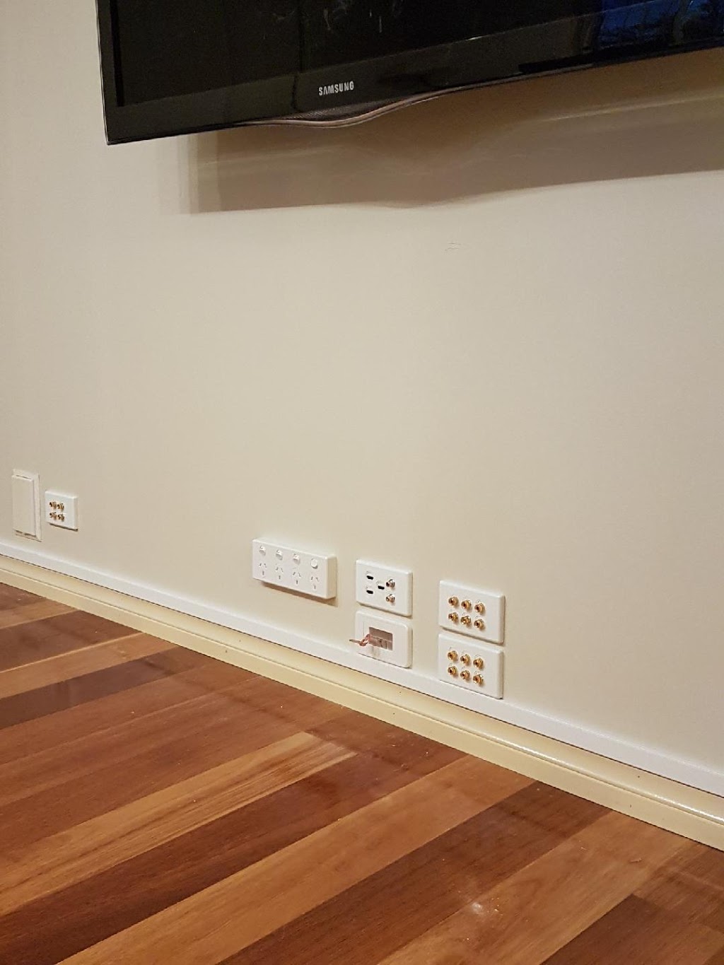 Sustainable Electrical Solutions Canberra Pty Ltd | electrician | 13/43 Bayldon Street, Queanbeyan NSW 2620, Australia | 0404131111 OR +61 404 131 111