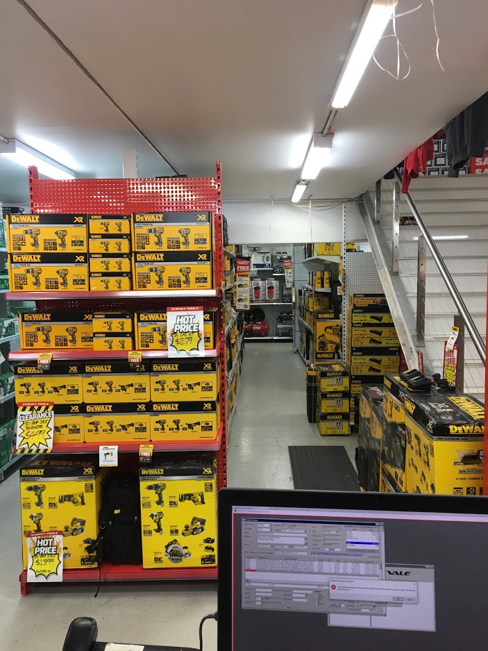 Sydney Tools Brookvale | hardware store | 24 Mitchell Rd, Brookvale NSW 2100, Australia | 0299050988 OR +61 2 9905 0988