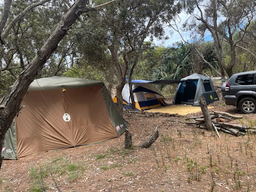 Tappys Tours and Camping | Main Beach, Stradbroke Island QLD 4183, Australia | Phone: 0400 406 447