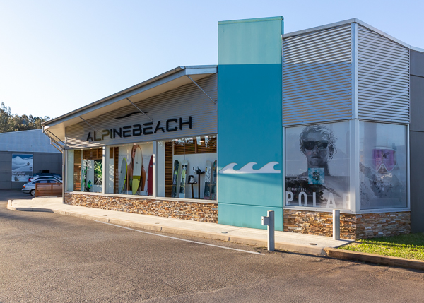 Alpine Beach | clothing store | 177 The Entrance Rd, Erina NSW 2250, Australia | 0243674944 OR +61 2 4367 4944