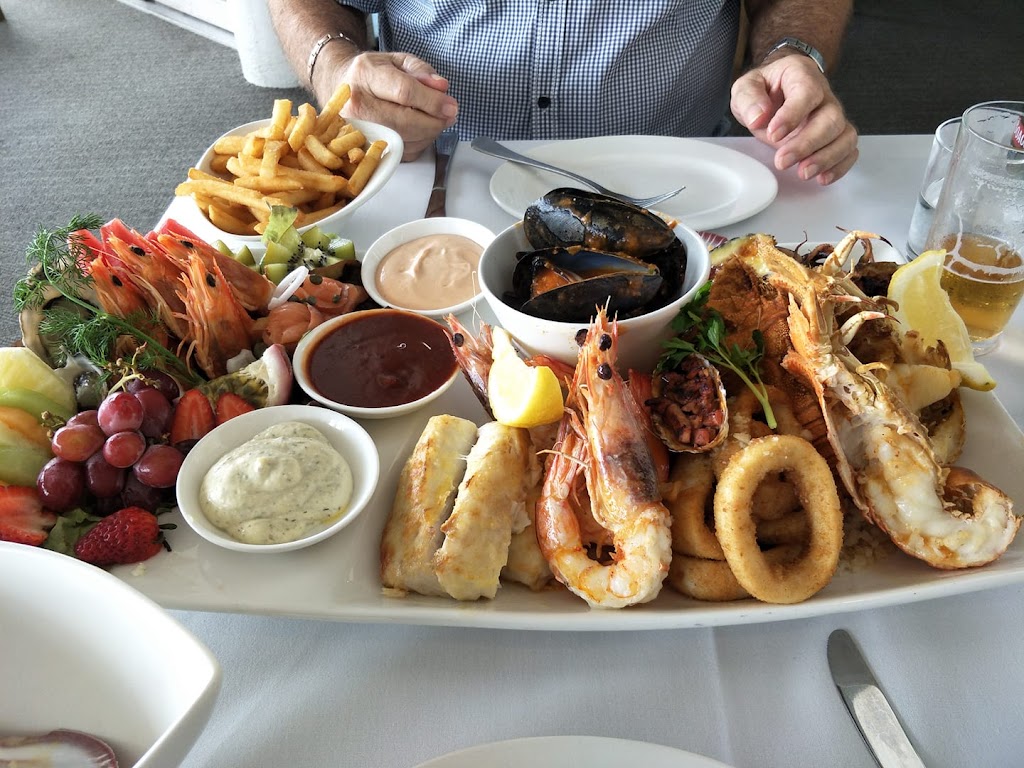 Omeros Brothers Seafood Restaurant | 74 Seaworld Dr, Main Beach QLD 4217, Australia | Phone: (07) 5591 7222