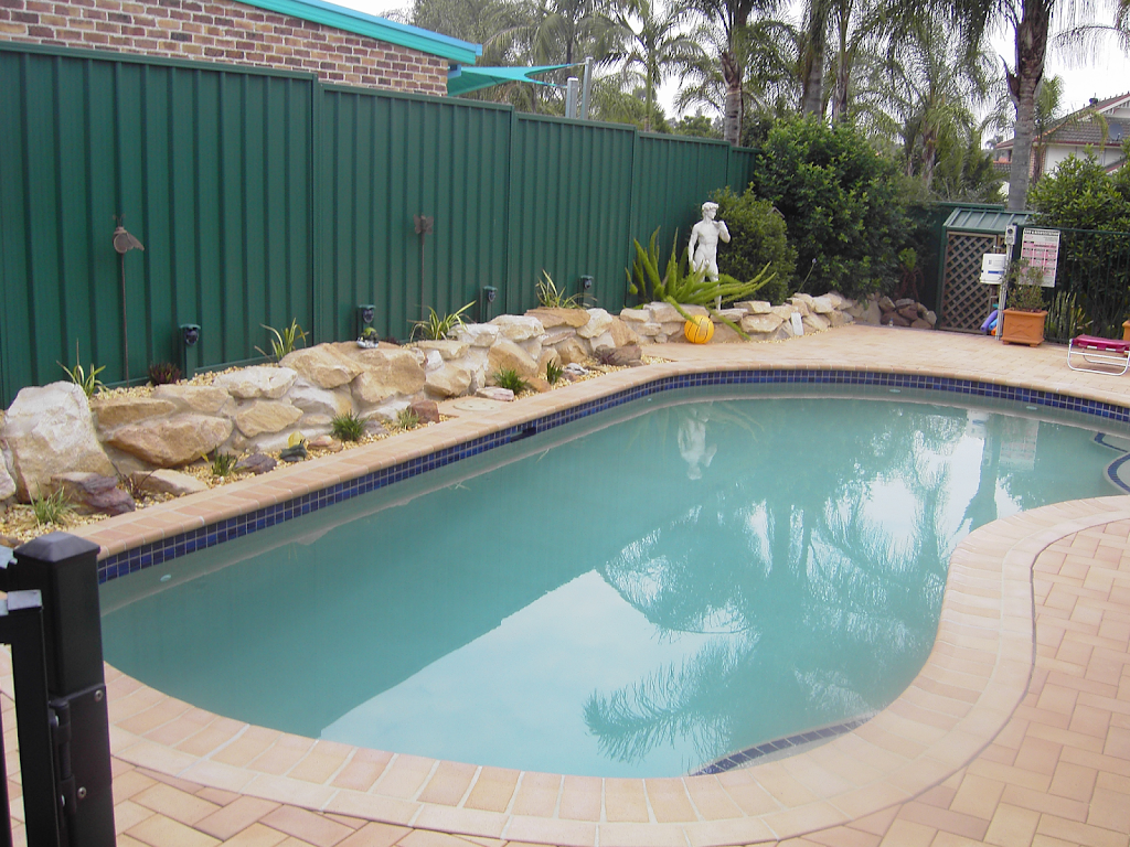 Panda Pools & Spas | 27 Great Western Hwy, Emu Plains NSW 2750, Australia | Phone: (02) 4735 4418