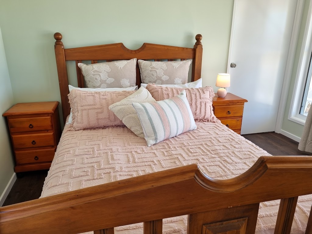 Cottonvale Country Lodge | 208 Thulimbah School Rd, Cottonvale QLD 4375, Australia | Phone: 0448 882 892