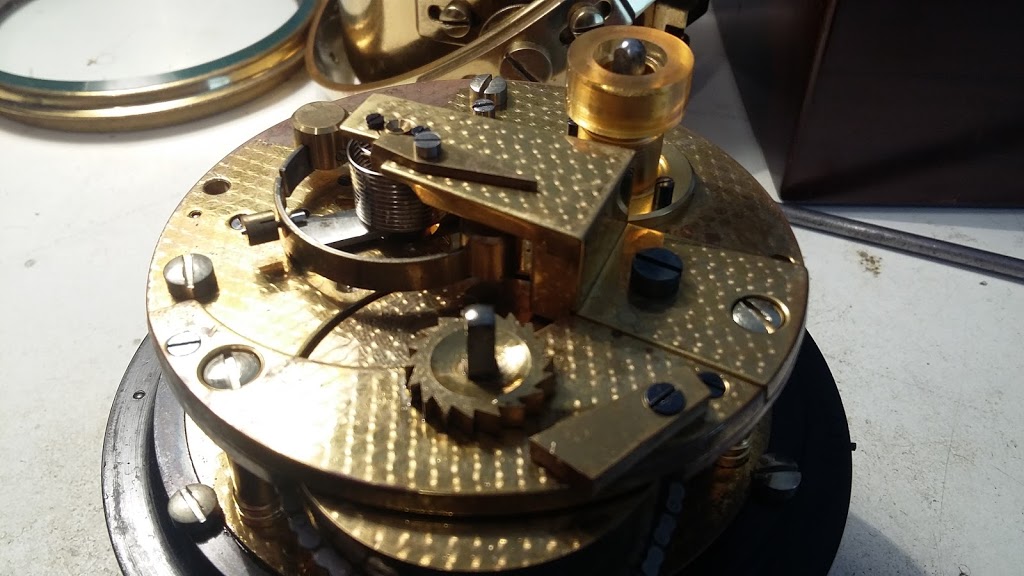 Nuttings Clock & Watch Repairs Hobart | store | 21 Cologne Dr, Oakdowns TAS 7019, Australia | 0407012725 OR +61 407 012 725