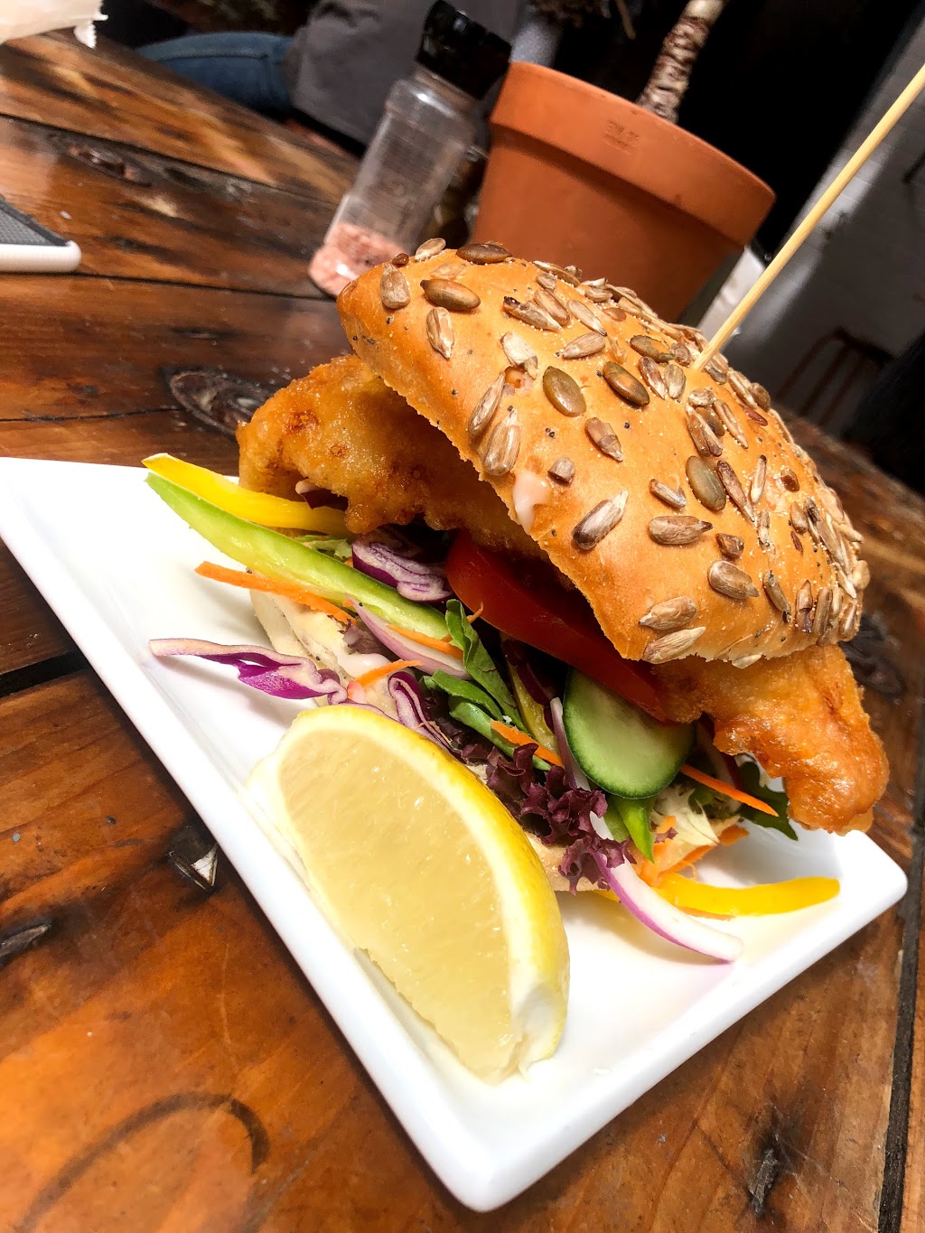Fitzies Fish and Chips | restaurant | 8 Dangar Rd, Brooklyn NSW 2083, Australia | 0432806905 OR +61 432 806 905